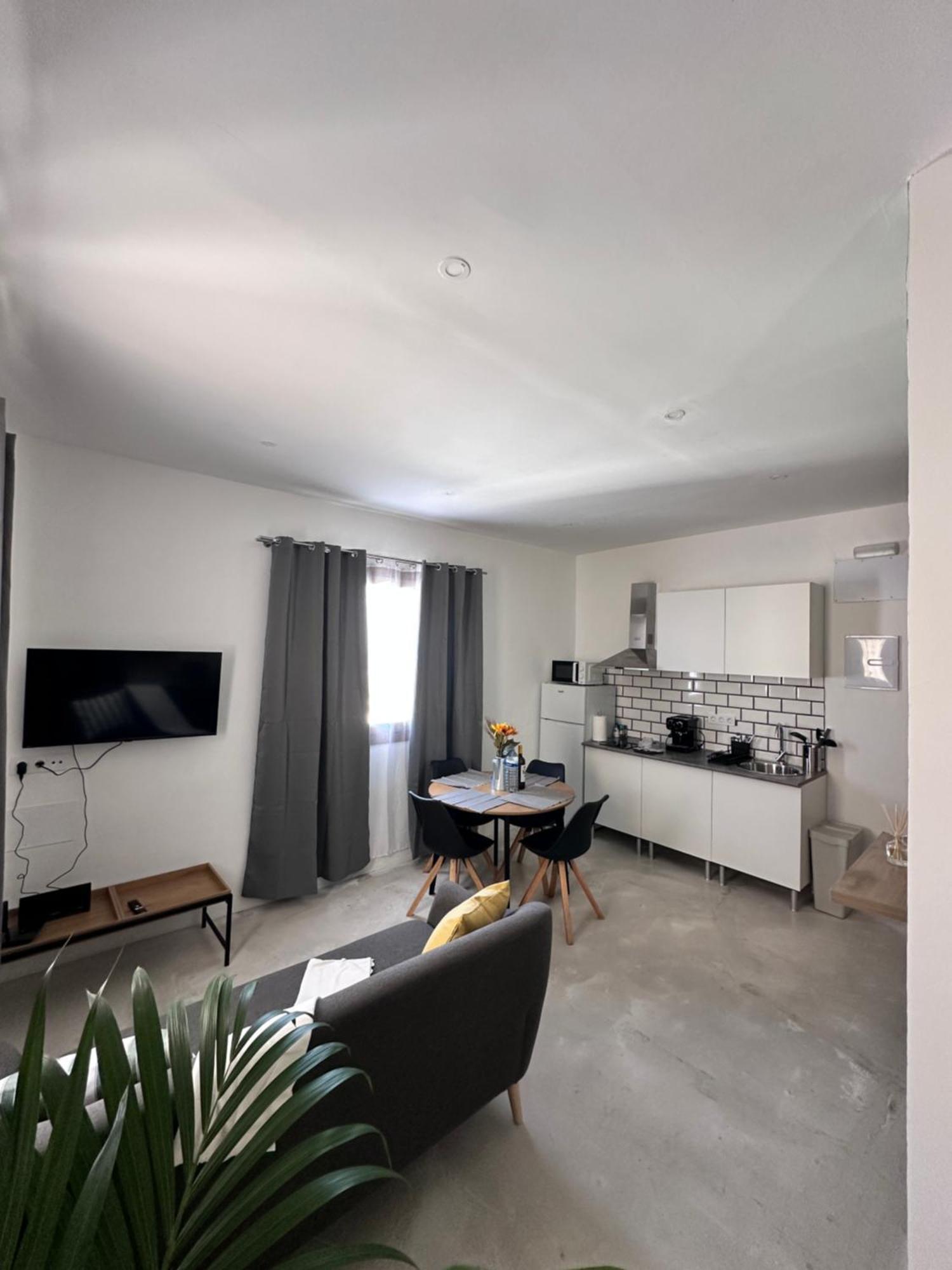 Euphorbia Suites Лос-Сілос Екстер'єр фото